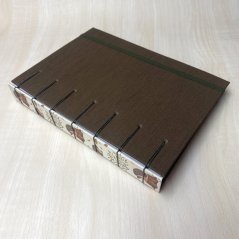 Little fawn: hnědý s ježky