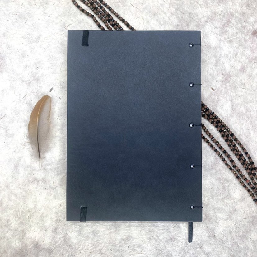 Tečkovaný zápisník Sova pálená v růžích