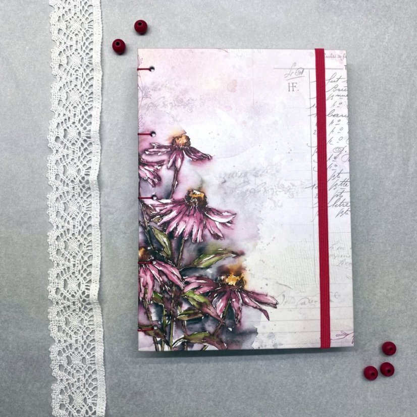 Tečkovaný zápisník s třapatkami