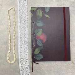 Tečkovaný zápisník hnědý s jablkem