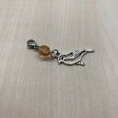 Přívěsek s ptáčkem