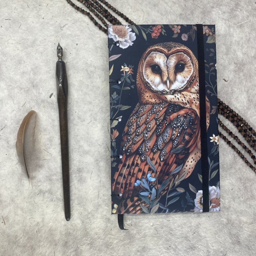 Cestovatelský tečkovaný zápisník Sova pálená