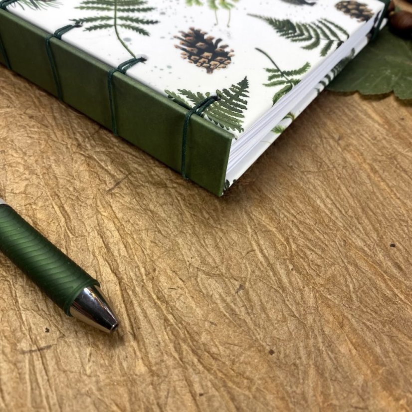 Tečkovaný zápisník Pod jezevčí skálou vazba secret belgian