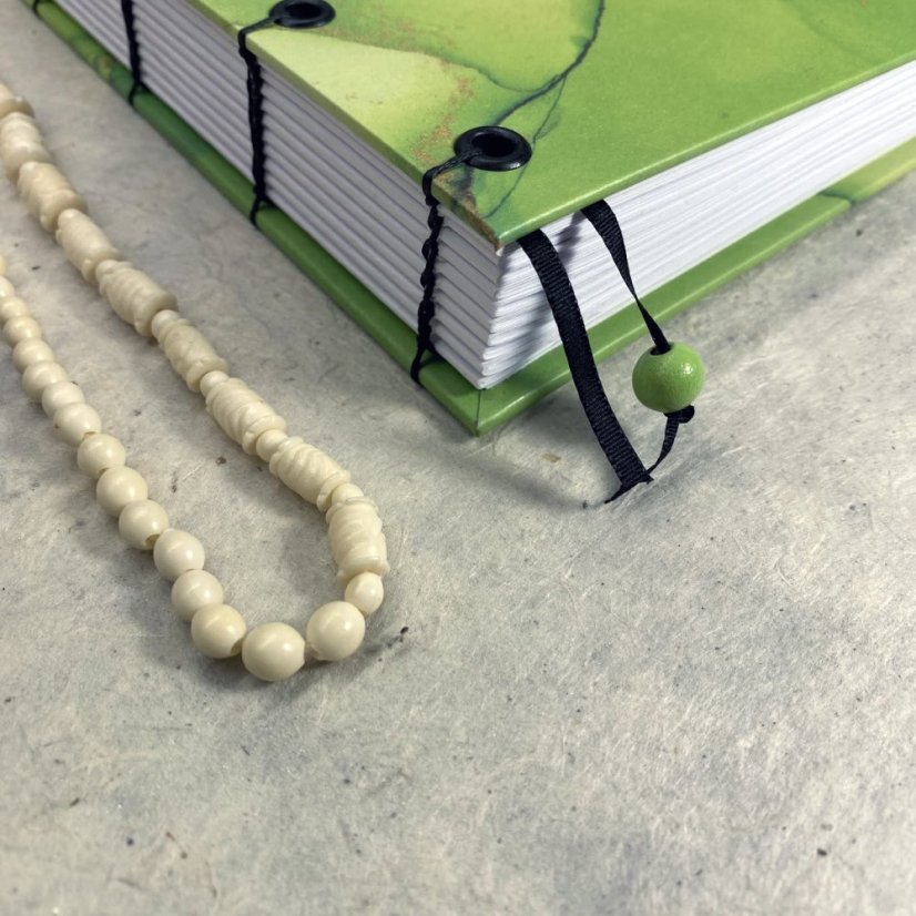 Tečkovaný zápisník Ink drops A5 No.6 papír 160g