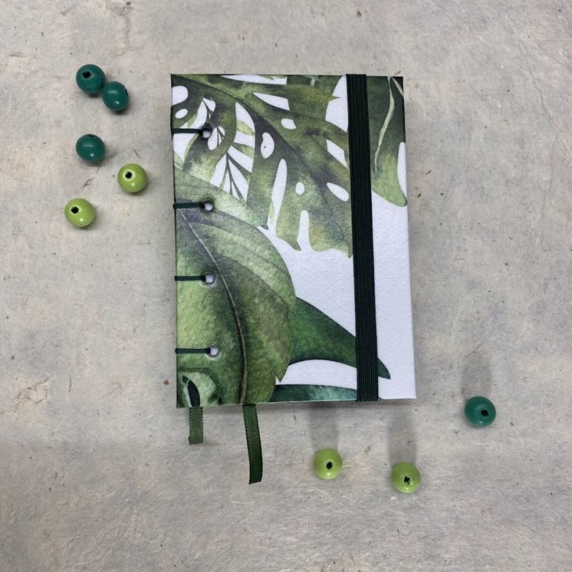 Tečkovaný zápisník A7 Monstera v džungli