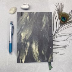 Tečkovaný zápisník Secret garden s peřím
