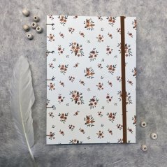 Tečkovaný zápisník s kytičkami