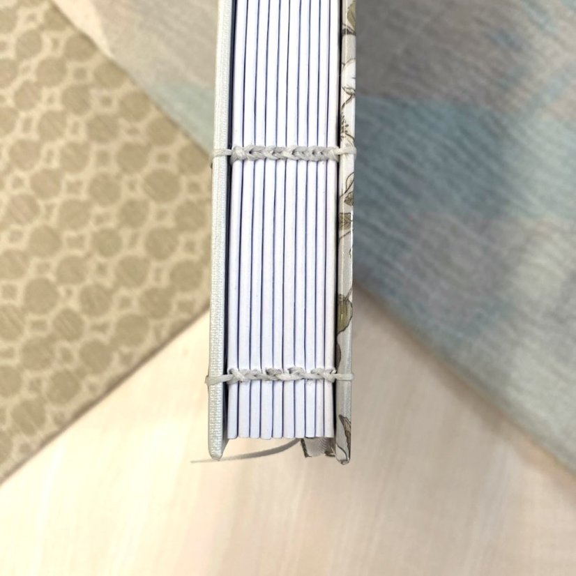 Tečkovaný zápisník A5 Belle fleur No.10