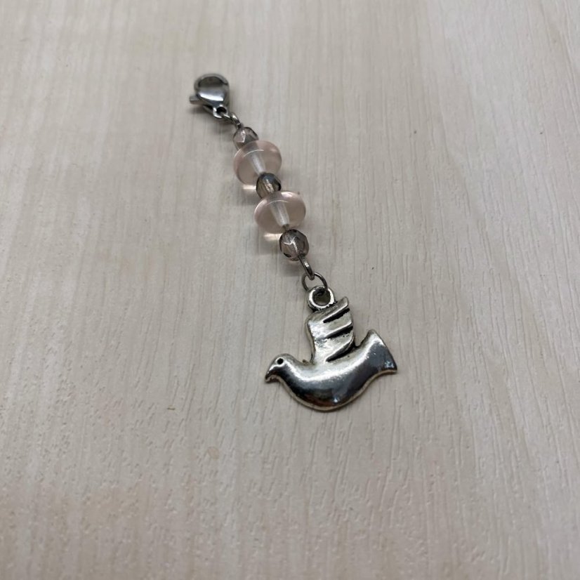 Přívěsek s holubičkou