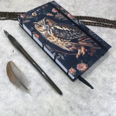 Cestovatelský tečkovaný zápisník Výr