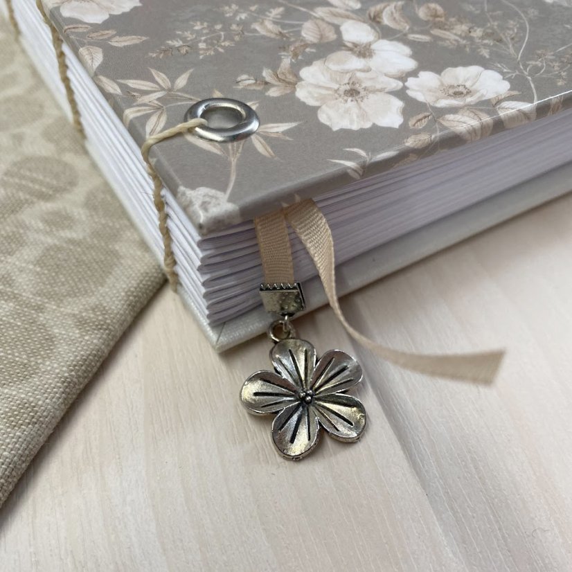 Tečkovaný zápisník Belle fleur No.5