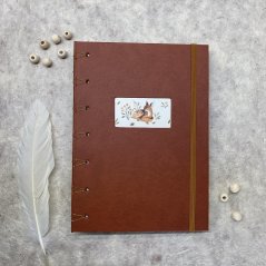Tečkovaný zápisník s pevným hřbetem: Srneček v trávě
