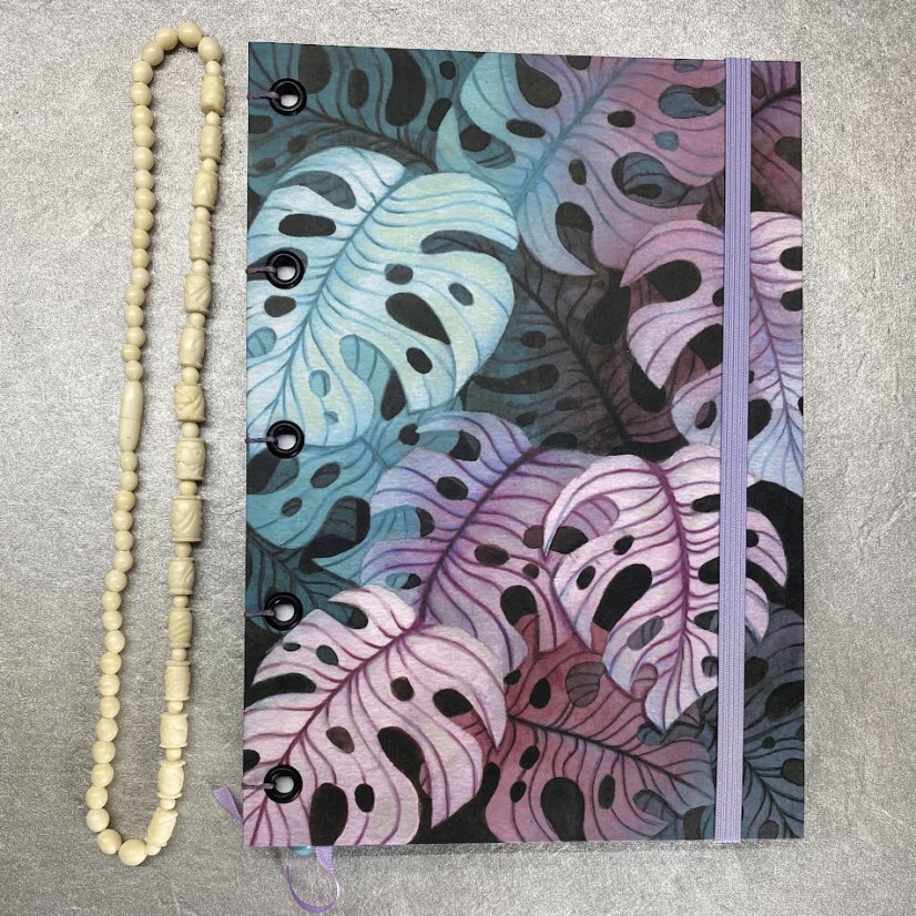 Tečkovaný zápisník Monstery