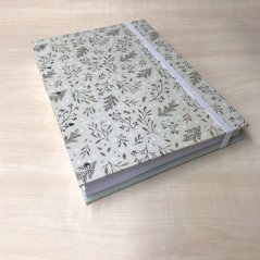 Little fawn: větvičky